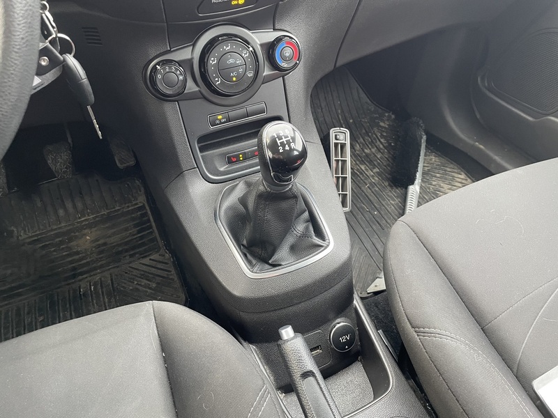 Ford Fiesta vaihtoauto