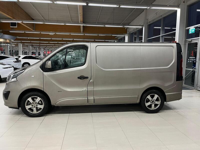 Opel Vivaro vaihtoauto