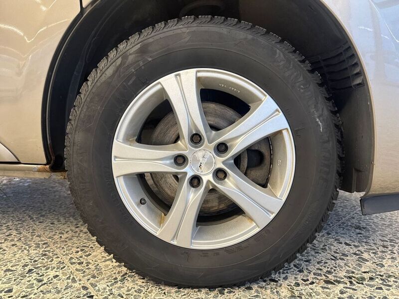 Opel Vivaro vaihtoauto