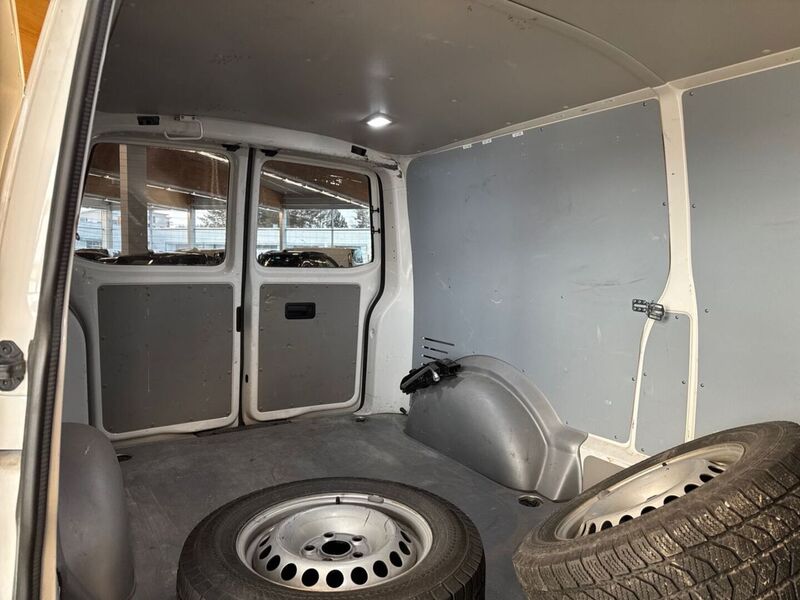 Volkswagen Transporter vaihtoauto