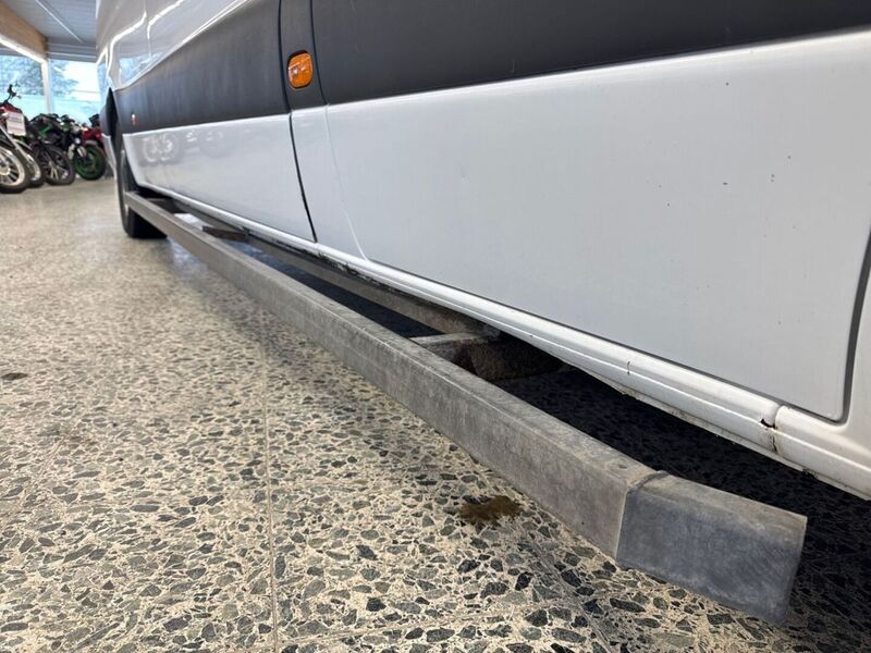 Mercedes-Benz Sprinter vaihtoauto