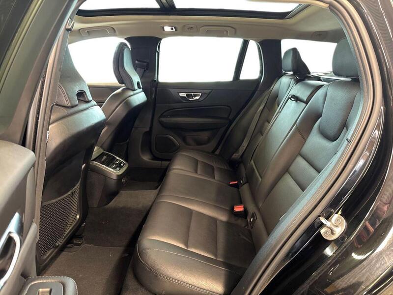 Volvo V60 Cross Country vaihtoauto