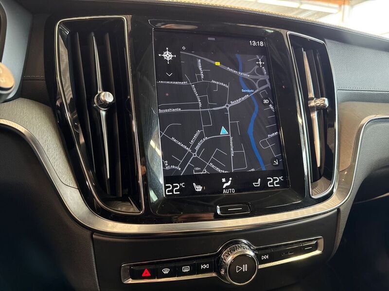 Volvo V60 Cross Country vaihtoauto