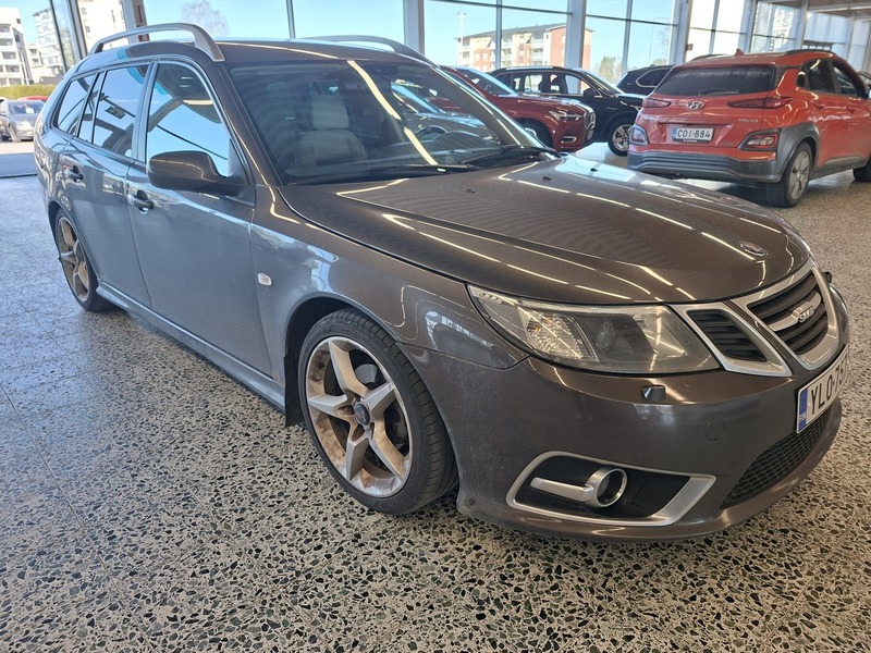 Saab 9-3 vaihtoauto