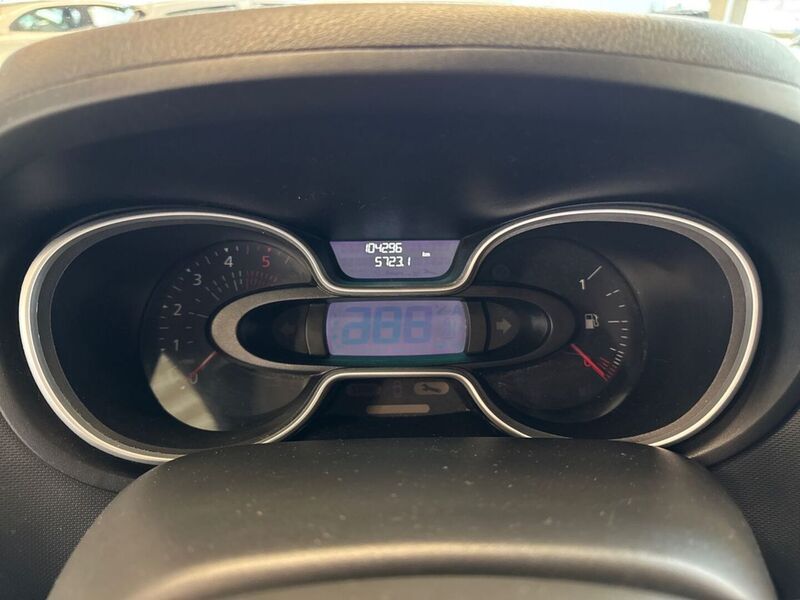 Nissan NV300 vaihtoauto