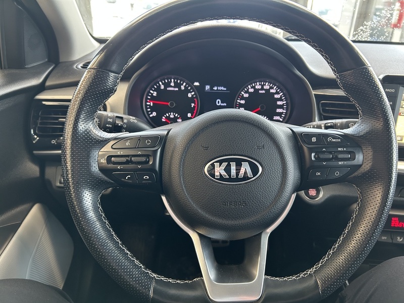 Kia Stonic vaihtoauto
