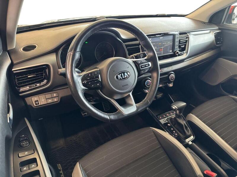 Kia Stonic vaihtoauto