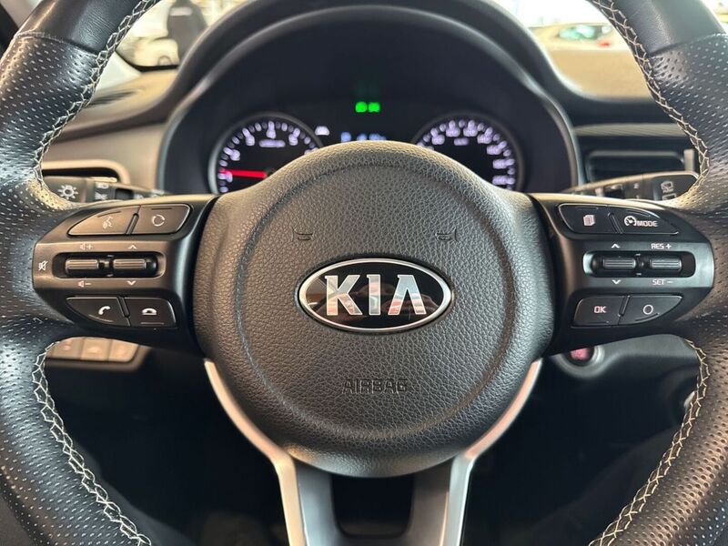 Kia Stonic vaihtoauto