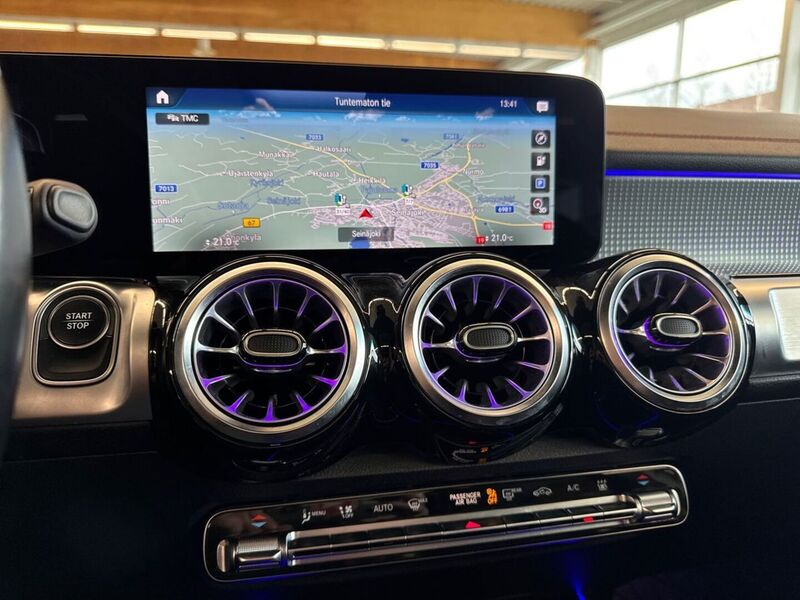 Mercedes-Benz EQB vaihtoauto