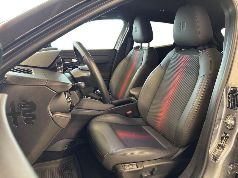 Alfa Romeo Junior vaihtoauto