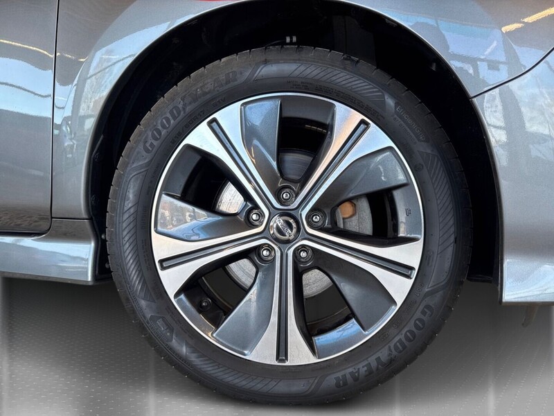 Nissan Leaf vaihtoauto