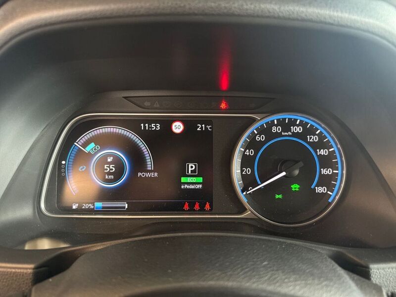 Nissan Leaf vaihtoauto