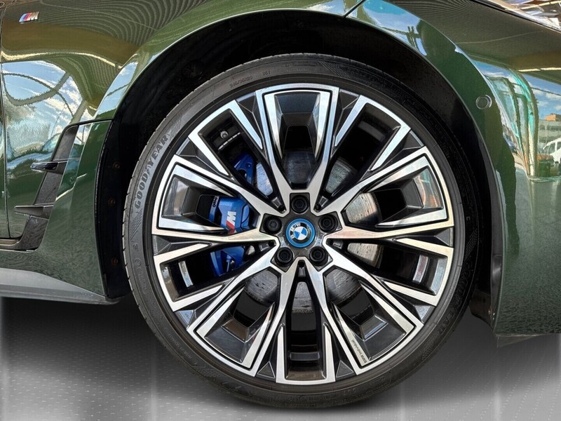 BMW i4 M50 vaihtoauto