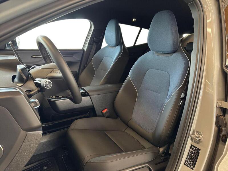 Volvo EX30 vaihtoauto