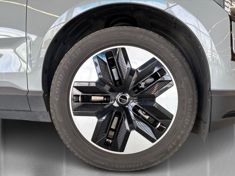 Volvo EX30 vaihtoauto