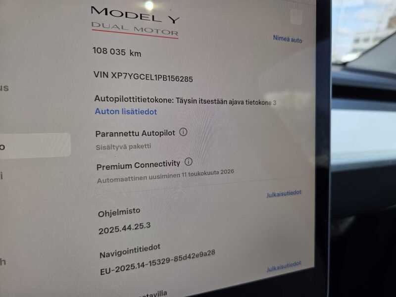 Tesla Model Y vaihtoauto