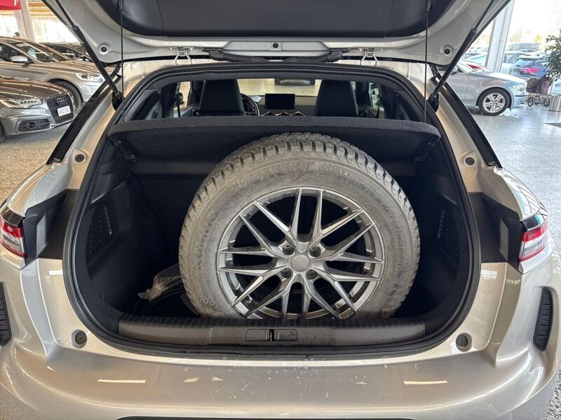 DS 3 Crossback vaihtoauto