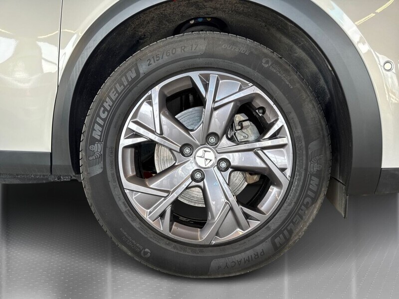 DS 3 Crossback vaihtoauto