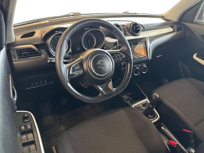 Suzuki Swift vaihtoauto