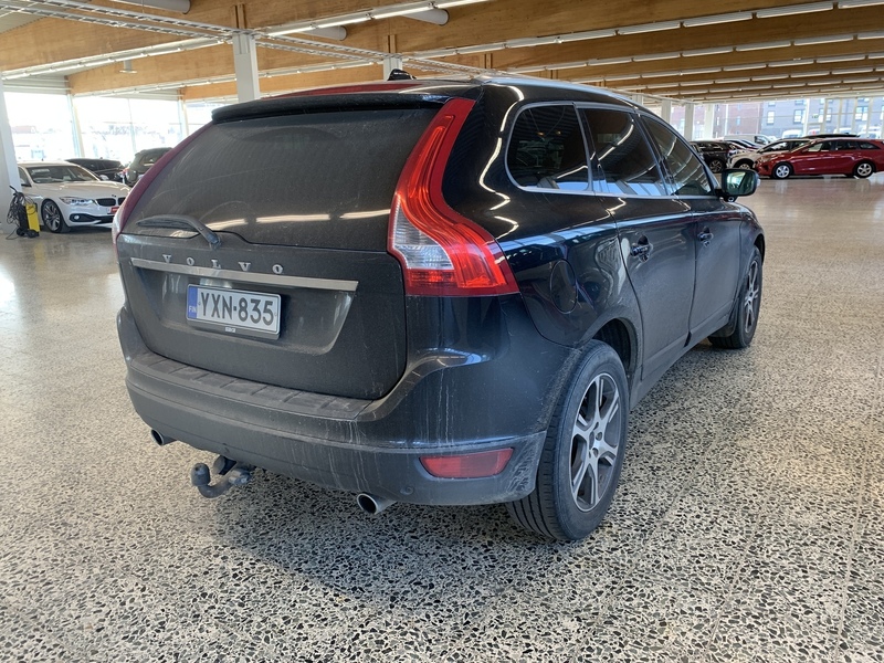 Volvo XC60 vaihtoauto