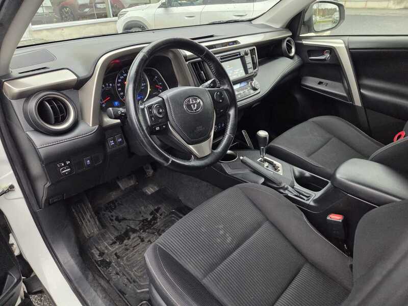 Toyota RAV4 vaihtoauto