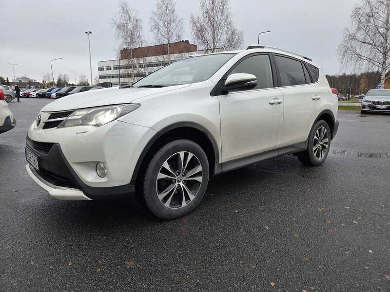 Toyota RAV4 vaihtoauto