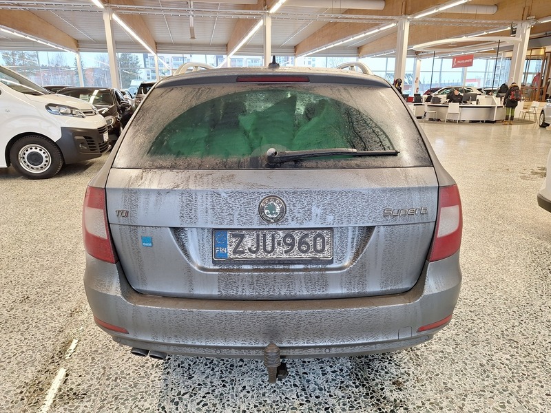 Skoda Superb vaihtoauto