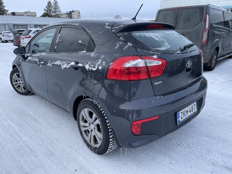 Kia Rio vaihtoauto