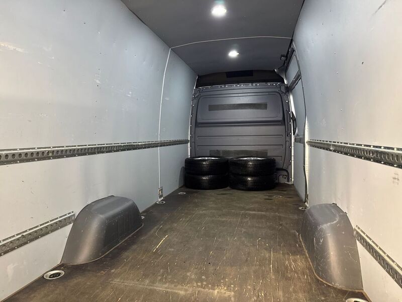 Mercedes-Benz Sprinter vaihtoauto