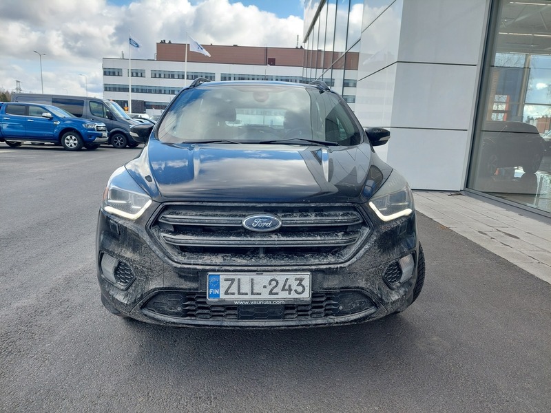 Ford Kuga vaihtoauto