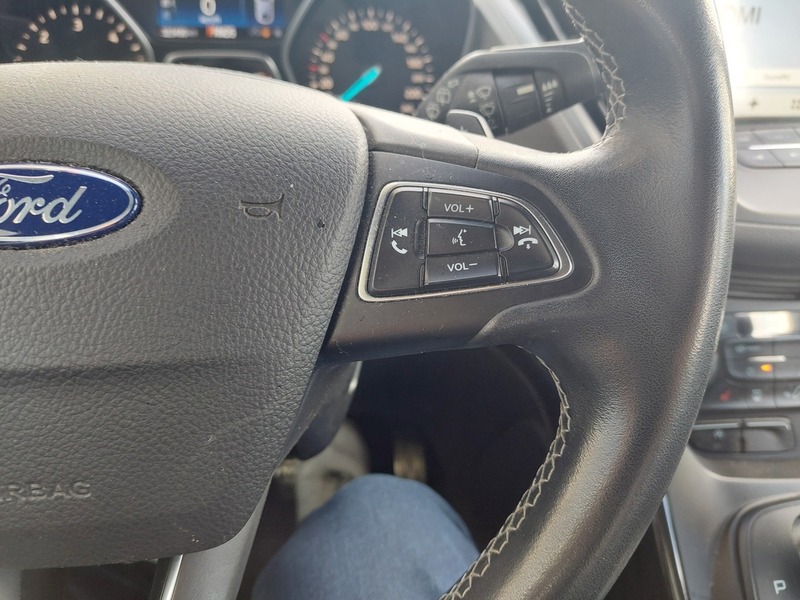 Ford Kuga vaihtoauto