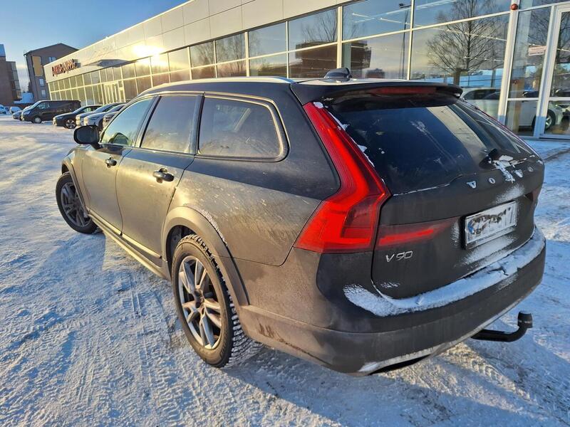 Volvo V90 Cross Country vaihtoauto