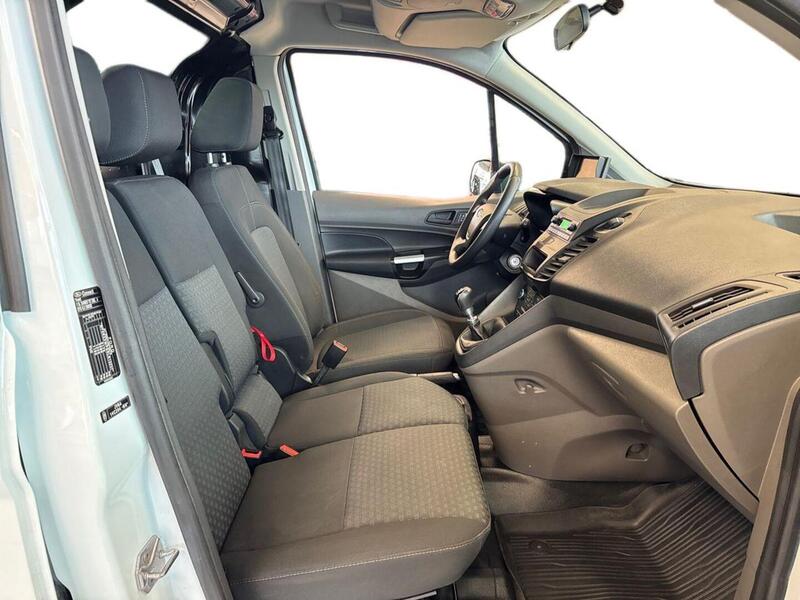 Ford Transit Connect vaihtoauto