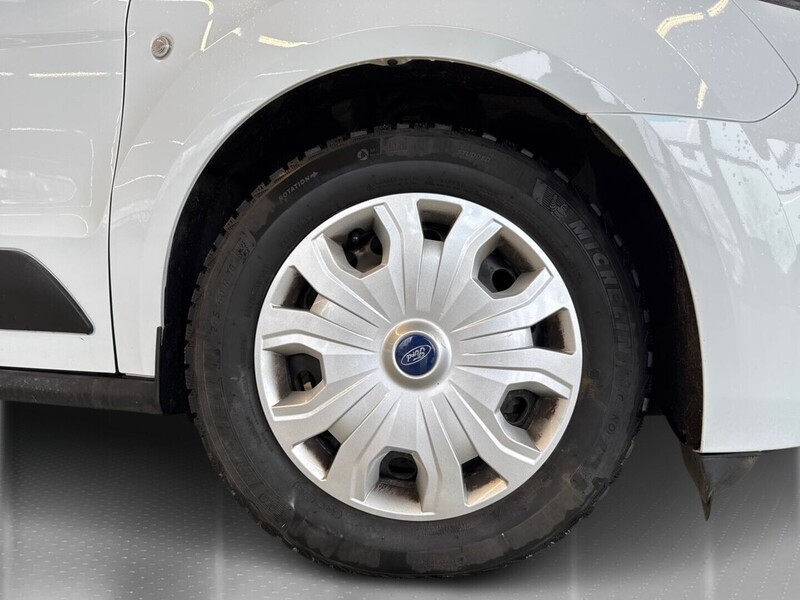 Ford Transit Connect vaihtoauto