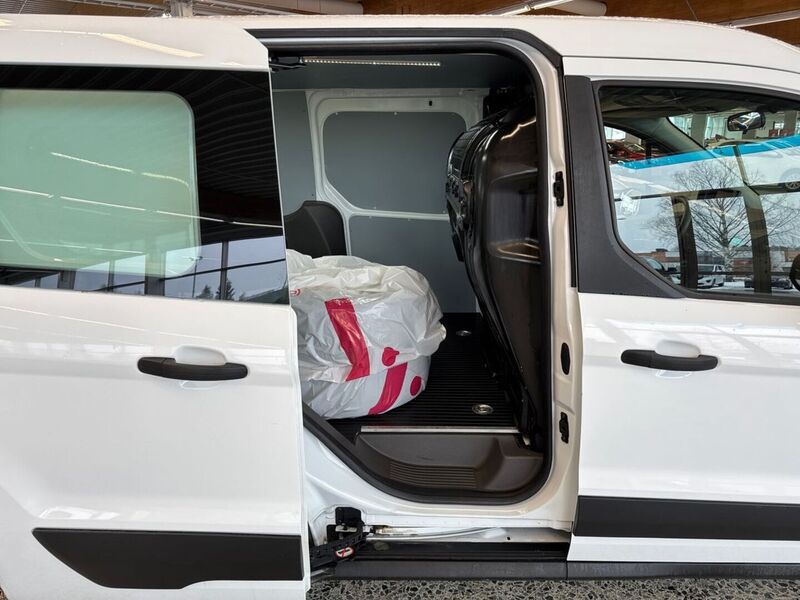 Ford Transit Connect vaihtoauto