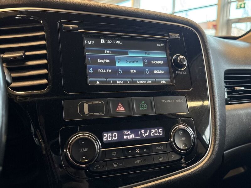 Mitsubishi Outlander PHEV vaihtoauto