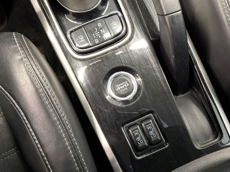 Mitsubishi Outlander PHEV vaihtoauto