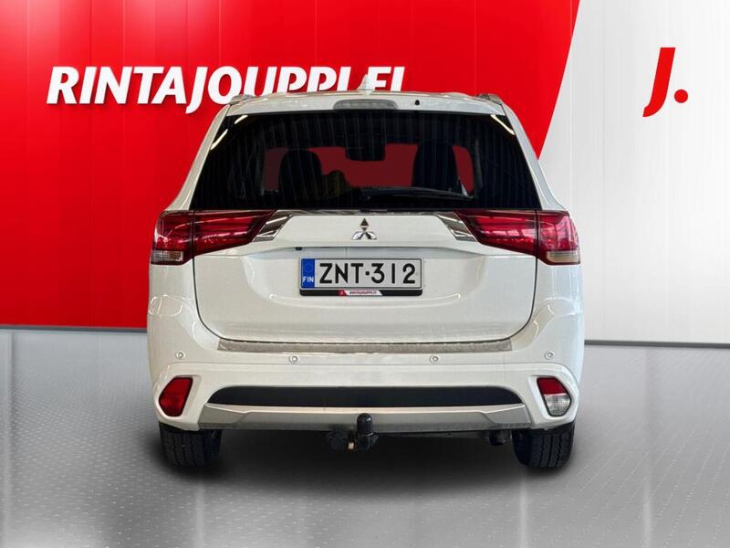 Mitsubishi Outlander PHEV vaihtoauto