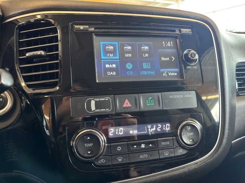 Mitsubishi Outlander PHEV vaihtoauto