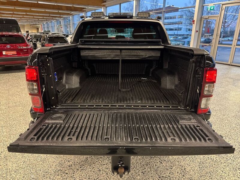 Ford Ranger vaihtoauto