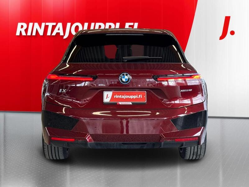 BMW iX vaihtoauto