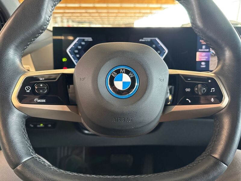 BMW iX vaihtoauto