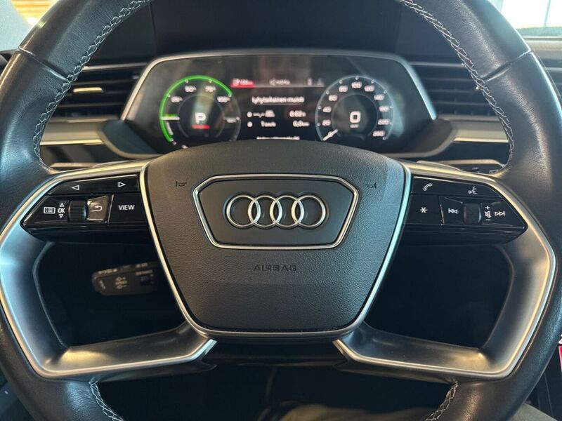 Audi Q8 e-tron vaihtoauto