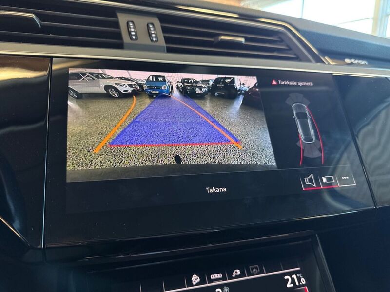 Audi Q8 e-tron vaihtoauto