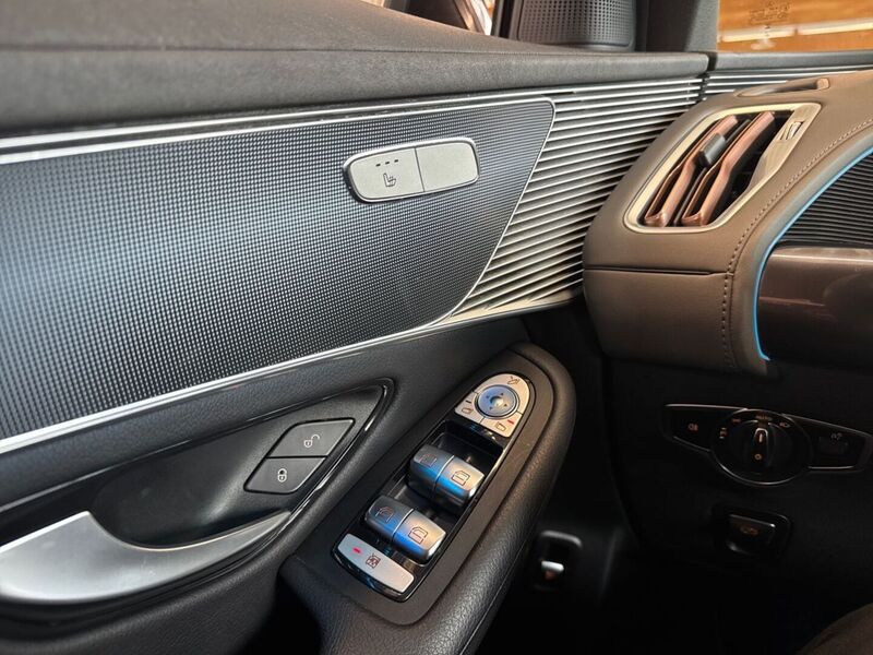 Mercedes-Benz EQC vaihtoauto