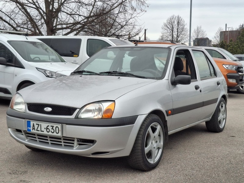 Ford Fiesta vaihtoauto
