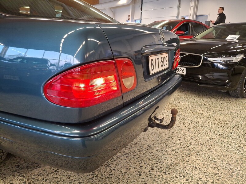 Mercedes-Benz E vaihtoauto