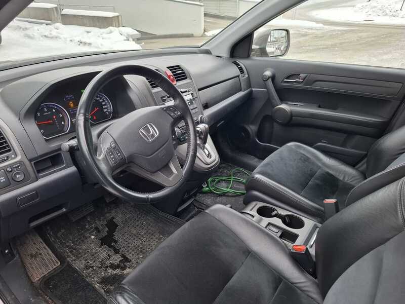 Honda CR-V vaihtoauto