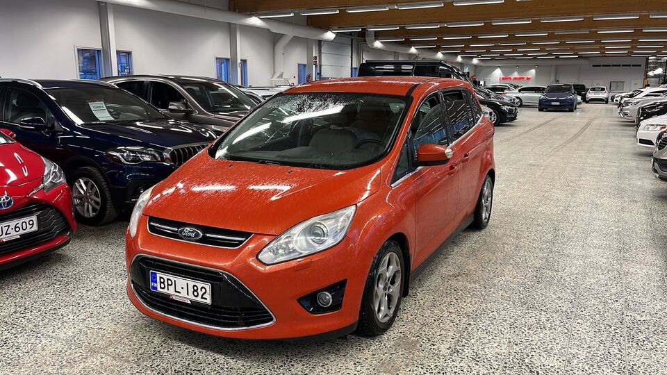 Ford Grand C-MAX vaihtoauto