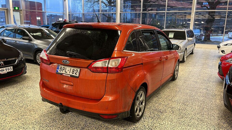 Ford Grand C-MAX vaihtoauto